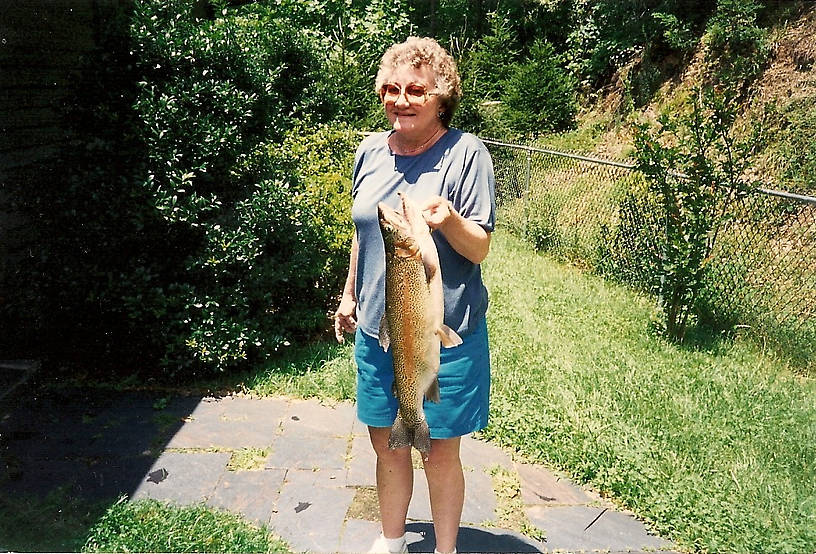 Mom with 27-inch, 8-pound rainbow
